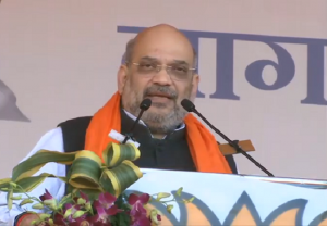 राहुल गांधी और ममता बनर्जी को अमित शाह ने दी चुनौती, पूछा बताएं नागरिकता कैसे छीनता है सीएए?