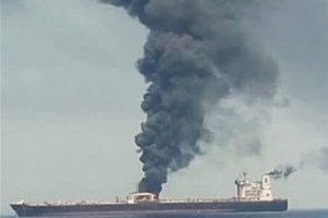 यूएई तट पर टैंकर में लगी आग, 2 भारतीय नाविकों की मौत