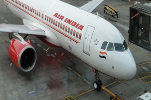 एयर इंडिया विदेशी नागरिकों को उनके देश क्यों पहुंचा रही : कांग्रेस