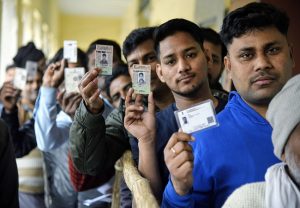 दिल्ली विधानसभा चुनाव : 70 सीटों पर मतदान समाप्त, रात आठ बजे तक 58.40 प्रतिशत वोटिंग