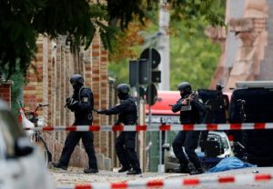 जर्मनी : शीशा बार में गोलीबारी, कोई हताहत नहीं