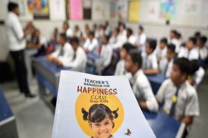 महाराष्ट्र के स्कूलों में भी शुरू हो सकती है हैप्पीनेस क्लास