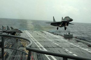 गोवा में मिग-29के दुर्घटनाग्रस्त, पायलट सुरक्षित : भारतीय नौसेना