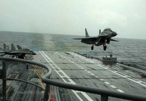 गोवा में मिग-29के दुर्घटनाग्रस्त, पायलट सुरक्षित : भारतीय नौसेना