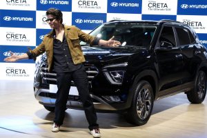 Auto Expo 2020: किंग खान ने उठाया नई Hyundai Creta 2020 से पर्दा
