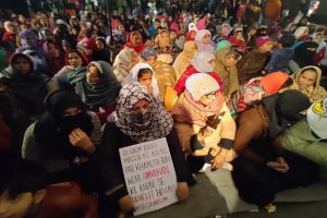 जानिए क्यों दिल्ली चुनाव की मतगणना के बीच शाहीनबाग में प्रदर्शनकारियों ने रखा मौन