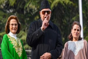Corona: जम्मू-कश्मीर के पूर्व मुख्यमंत्री फारूक अब्दुल्ला हुए कोरोना पॉजिटिव, पीएम मोदी ने की जल्द स्वस्थ होने की कामना