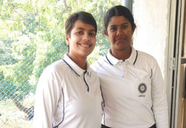 Indian umpires Janani Narayanan, Vrinda Rathi