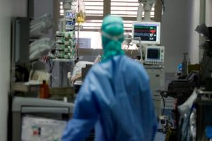 कोरोनावायरस : ईरान में संक्रमित मामलों की संख्या 32,332 , मरने वालों की संख्या बढ़कर 144 हुई