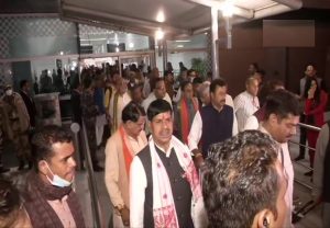 मध्य प्रदेश के भाजपा विधायक देर रात गुरुग्राम के होटल में शिफ्ट किए गए