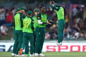 पार्ल वनडे : क्लासेन के शतक से द. अफ्रीका ने आस्ट्रेलिया को 74 रन से हराया