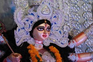 Navratri 2020: नवरात्रि में ना करें ये गलतियां, झेलना पड़ सकता है दुर्गा मां का प्रकोप
