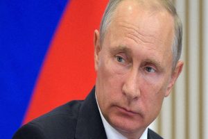Russia: पुतिन की सत्ता छोड़ने की अटकलें तेज, ये बीमारी है वजह