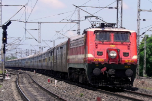 रेलवे का होगा 100 फीसदी विद्युतीकरण, PM मोदी ने दी योजना को मंजूरी