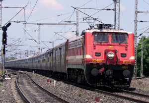 कोरोना को लेकर रेलवे ले सकता बड़ा फैसला, 25 मार्च तक हो सकती हैं सभी ट्रेनें बंद