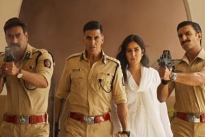 Sooryavanshi Review: फुल मसाला एंटरटेनर है अक्षय कुमार-कैटरीना कैफ स्टारर फिल्म सूर्यवंशी, जोड़ी ने लगाया एक्शन और रोमांस का तड़का