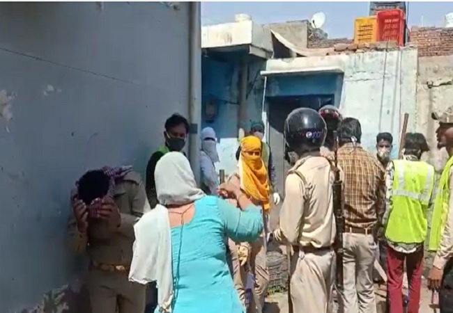 Aligarh Police Attack