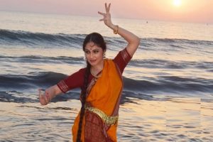 समंदर के किनारे डांस करना एक रोमांचक अनुभव : ग्रेसी सिंह