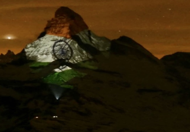 Matterhorn lit in tricolour 