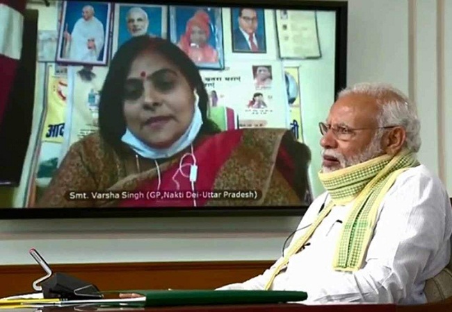 PM Narendra modi With Sarpanch Varsha