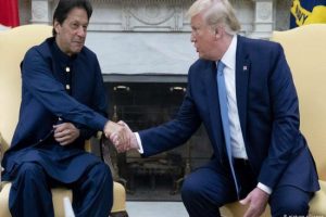 पाकिस्तान को कोरोना के बीच वेंटिलेटर उपलब्ध कराएगा अमेरिका : ट्रंप