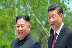 चीनी डॉक्टरों की एक टीम भेजी गई उत्तर कोरिया, क्या वाकई गंभीर है किम जोंग उन की हालत