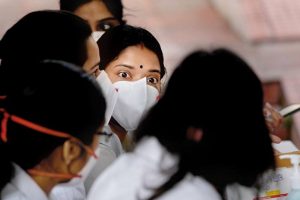 स्टडी का दावा, कोरोना वायरस संक्रमण को लेकर भारत में पुरुषों से ज्यादा महिलाओं को संभलने की जरूरत