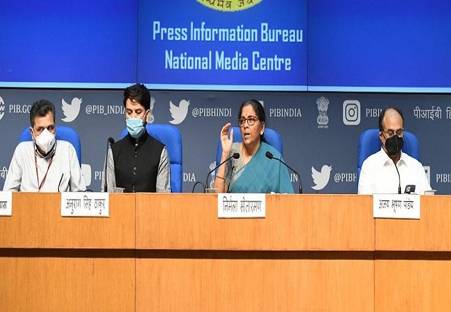 Anurag Thakur & Nirmala Sitharaman1