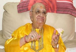 90 साल की उम्र में प्रख्यात ज्योतिष बेजान दारूवाला का निधन, अहमदाबाद में ली अंतिम सांस