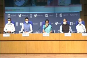 लाइव : पीएम मोदी ने आत्मनिर्भर भारत पैकेज के तहत देश के सामने अपना विजन रखा : वित्तमंत्री निर्मला