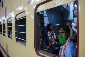 घटने लगी है श्रमिक स्पेशल ट्रेनों की मांग, रेलवे ने 1 मई से अबतक 3840 ट्रेनों से 52 लाख कामगार पहुंचाए घर