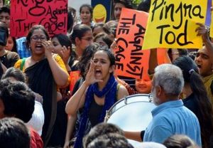 दिल्ली हिंसा मामले में ‘पिंजरा तोड़’ संगठन की दो लड़कियों पर कसा पुलिस का शिकंजा, गिरफ्तार