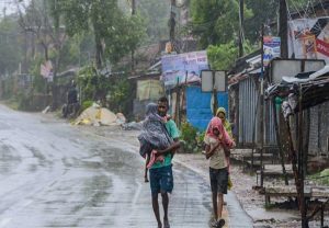 ओडिशा : चक्रवाती तूफान अम्फान से 2 लोगों की मौत, एनडीआरएफ की 36 टीमें तैनात