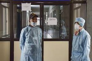 कोविड-19 : अस्पतालों पर केंद्र सरकार सख्त, CGHS लाभार्थियों का इलाज न करने वालों पर होगी कार्रवाई