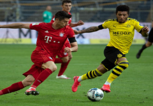 जर्मनी : खाली स्टेडियम में खेला गया फुटबॉल मैच, बायर्न म्यूनिख ने डॉर्टमंड को 1-0 से हराया