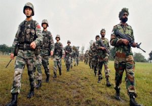 Ladakh Standoff: भारत-चीन की सेनाओं के बीच 9वें दौर की वार्ता हुई, 15 घंटे तक चली बैठक
