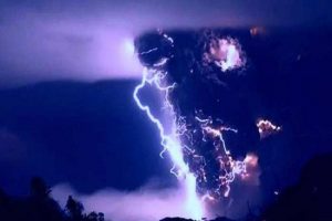 कोरोना संकट के बीच यूपी में टूटा आकाशीय बिजली का कहर, 24 की मौत
