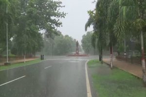 मौसम विभाग ने दी यूपी-बिहार में भारी बारिश की चेतावनी, रेड अलर्ट जारी