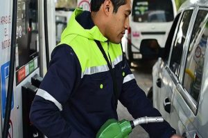 Petrol-Diesel Price Today: उपभोक्ताओं के लिए राहत, लगातार दूसरे दिन भी ईंधन दरों में नहीं हुआ कोई बदलाव