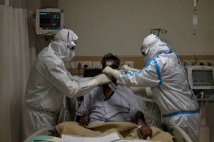 दिल्ली के कोविड समर्पित अस्पतालों के प्रत्येक बेड पर होगी ऑक्सीजन सप्लाई