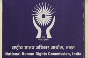 कोरोना काल में नया बवाल, मानवाधिकार आयोग ने स्वास्थ्य मंत्रालय और दिल्ली सरकार को भेजा नोटिस