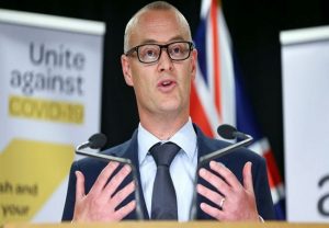 आलोचना के चलते न्यूजीलैंड के स्वास्थ्य मंत्री ने दिया इस्तीफा