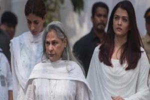 जया बच्चन और ऐश्वर्या राय की कोरोना रिपोर्ट आई निगेटिव, अमिताभ की हालत स्थिर