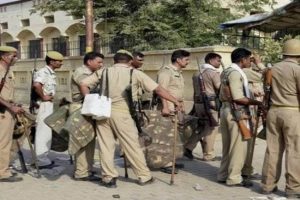 कानपुर में शातिर बदमाश को पकड़ने गई पुलिस टीम पर हमला, 8 पुलिसकर्मी शहीद