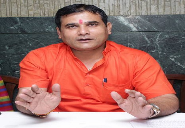 भाजपा विधायक नंदकिशोर गुर्जर के बिगड़े बोल, कहा बकरीद पर बलि देनी है तो अपने बच्चे की दें