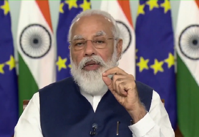 नवीकरणीय ऊर्जा को बढ़ावा देने के लिए यूरोप को निवेश का आमंत्रण : पीएम मोदी