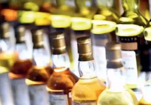 पंजाब : जहरीली शराब पीने से 21 लोगों की मौत, जांच के लिए एसआईटी का गठन