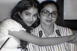 श्रीदेवी के जन्मदिन पर बेटी जाह्नवी ने किया मां को याद, शेयर किया इमोशनल पोस्ट