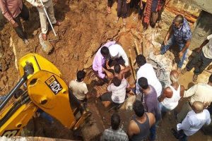 झारखंडः देवघर में बड़ा हादसा, सेप्टिक टैंक के अंदर जहरीली गैस के कारण दम घुटने से 6 लोगों की मौत