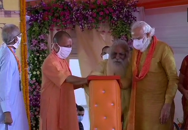 PM Narendra Modi and CM Yogi Adityanath